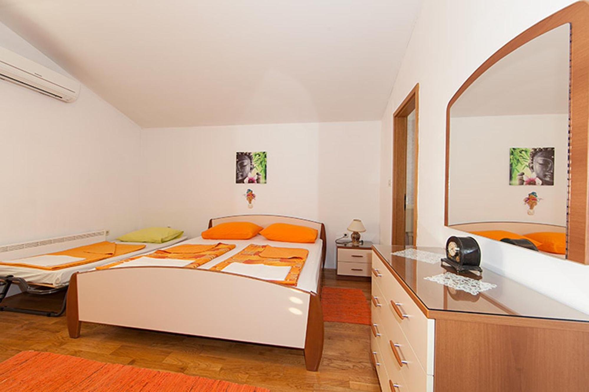 Apartments Zorica Tučepi Zimmer foto
